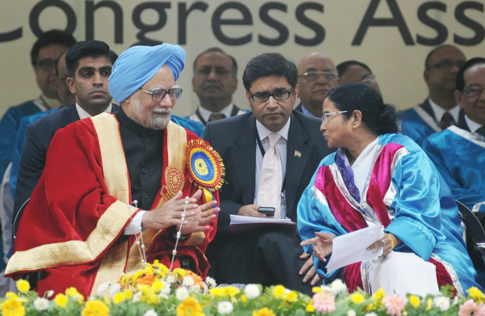 The Prime Minister, Dr. Manmohan Singh with the Chief Minister of West Bengal, Kumari Mamata Banerjee, during the inauguration of the 100th Session of Indian Science Congress, in Kolkata on January 03